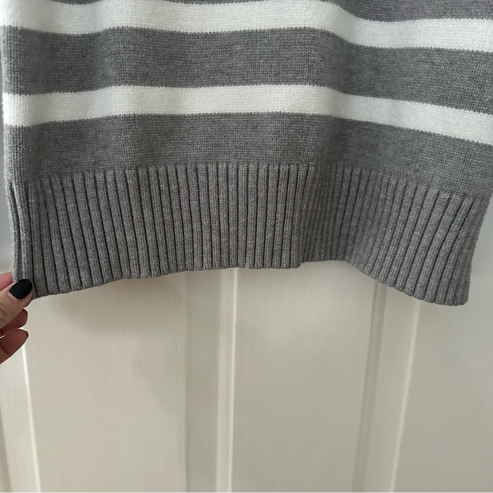 Philosophy Flannel Snow Globe Gray And White Striped Sweater XL - Picture 3 of 6